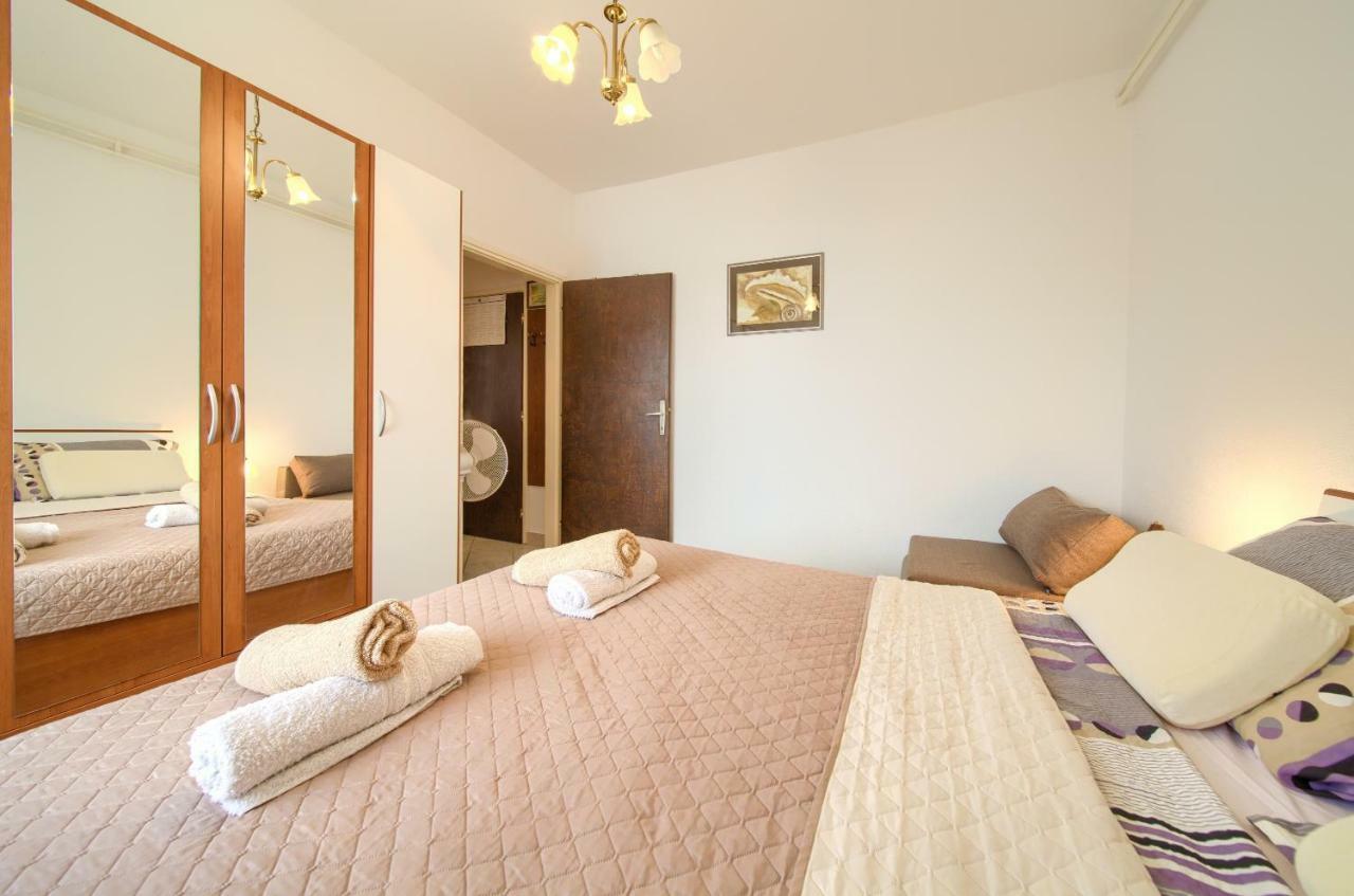 Apartman 3D Krk Town Exterior photo